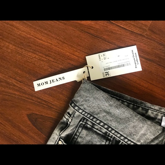 Nasty Gal High Waist Light Acid Wash Jean - Picture 4 of 7